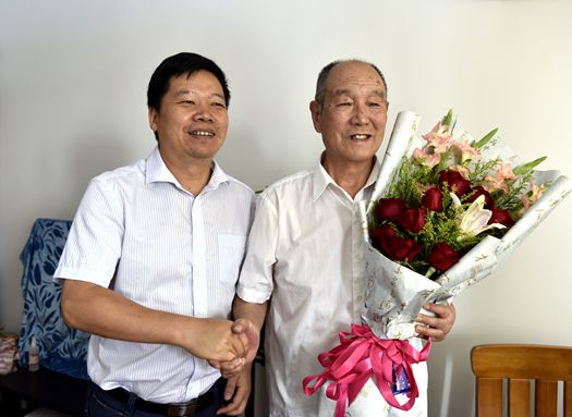 點擊瀏覽下一頁