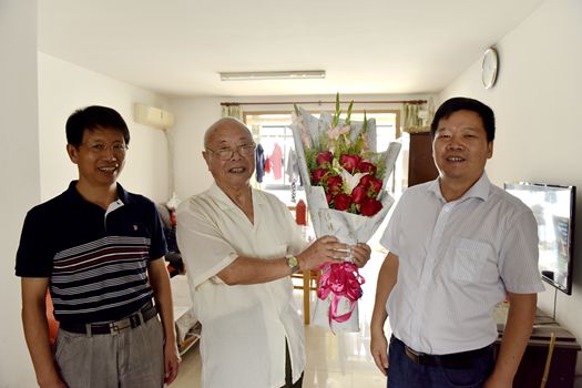 點擊瀏覽下一頁