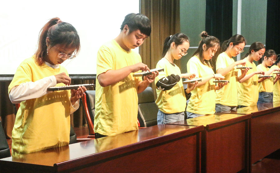 學生客串.jpg