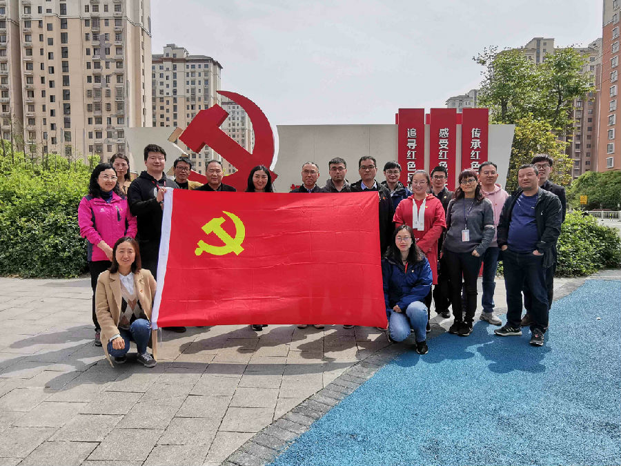 圖1.jpg