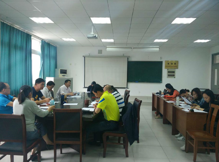 專題討論會.jpg