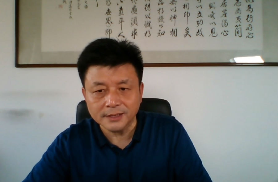 張慧.jpg