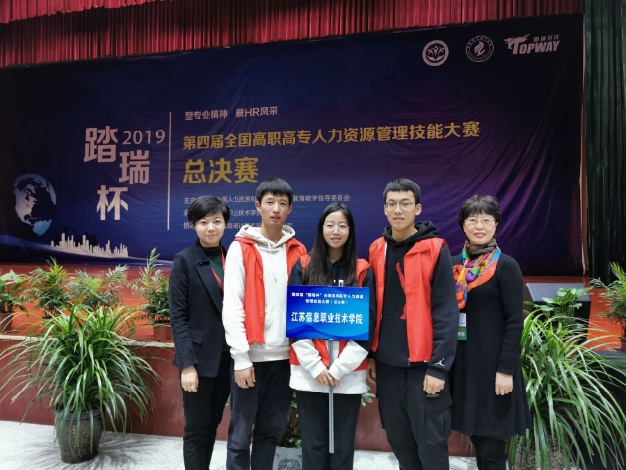 28083213gx9h.jpg