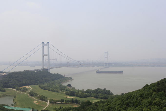 中國速度(王云平攝影).JPG
